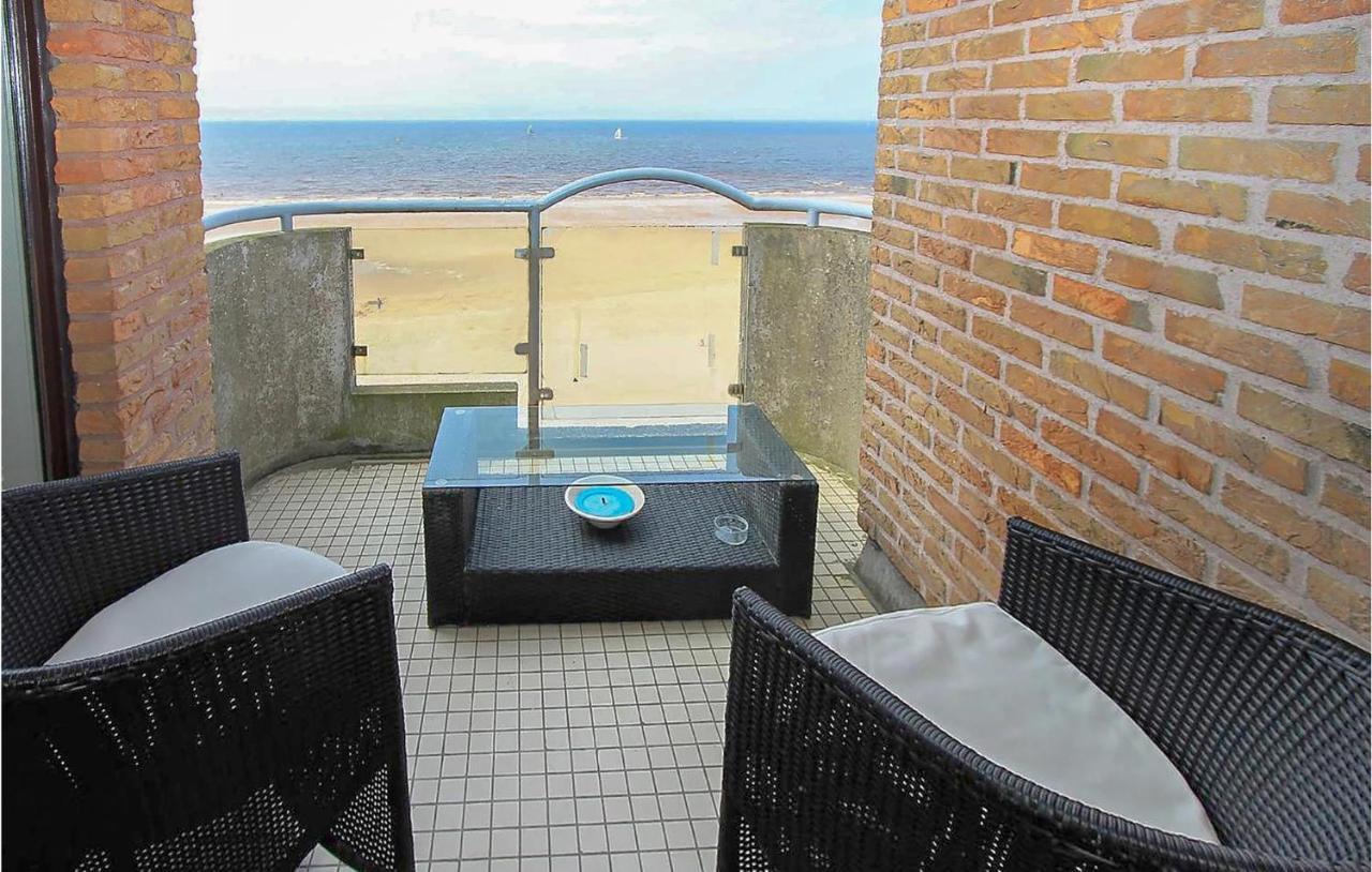 Amazing Apartment In Oostende With House Sea View Exterior photo